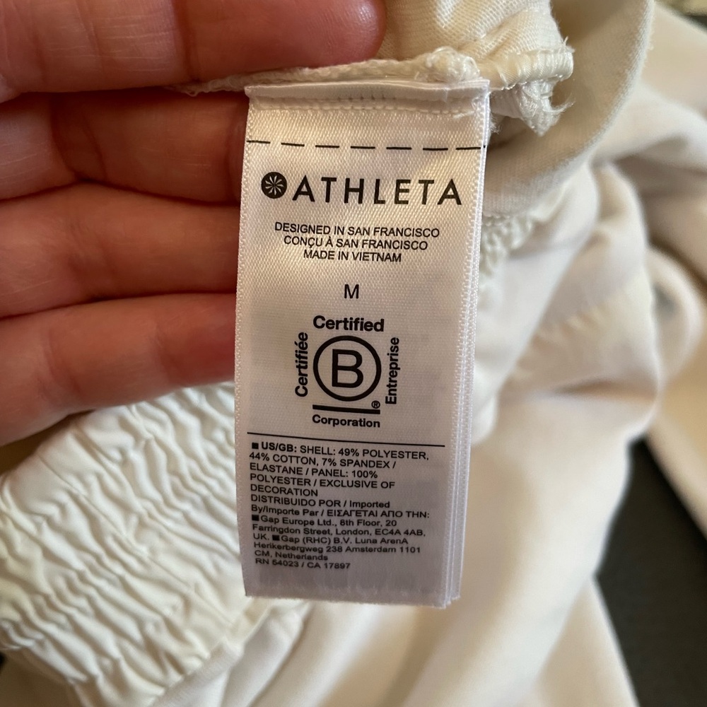 Athleta Triumph Hybrid Wide Leg Crop sweatpant high rise stretch waist MED Cream - Picture 9 of 16